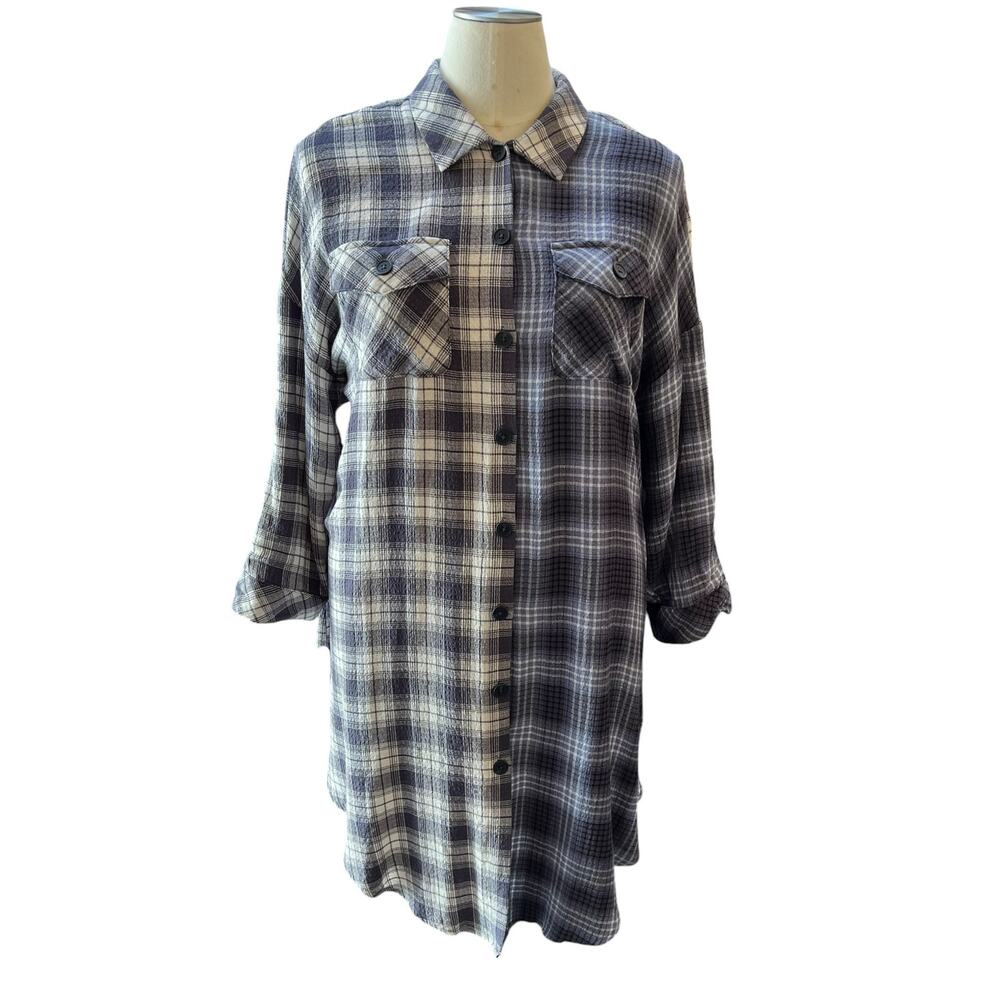 Torrid Women’s Size 2X Plaid Tunic Shirt Blue Gray Button Front Top